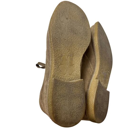 Lucky Brand Light Brown Suede Leather Chukka Boots - Picture 8 of 9